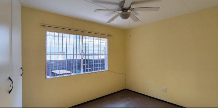 2 Bedroom Property for Sale in Bardene Gauteng