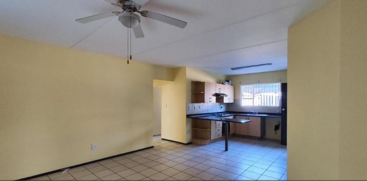 2 Bedroom Property for Sale in Bardene Gauteng