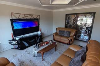 3 Bedroom Property for Sale in Dersley Gauteng