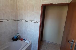 3 Bedroom Property for Sale in Dersley Gauteng