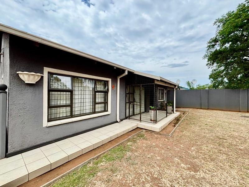 3 Bedroom Property for Sale in Vanderbijlpark CW Gauteng