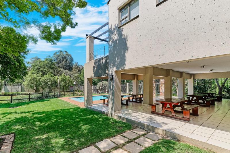 To Let 2 Bedroom Property for Rent in Paulshof Gauteng