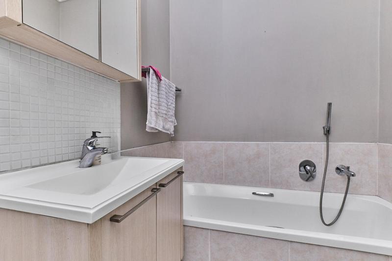 To Let 2 Bedroom Property for Rent in Paulshof Gauteng
