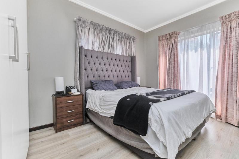 To Let 2 Bedroom Property for Rent in Paulshof Gauteng