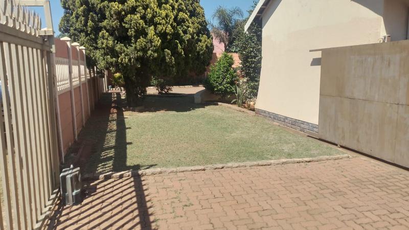 4 Bedroom Property for Sale in Culemborg Park Gauteng
