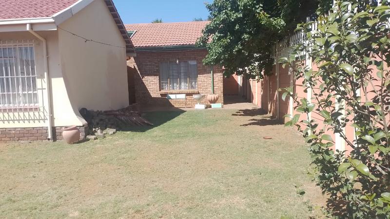 4 Bedroom Property for Sale in Culemborg Park Gauteng