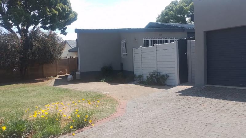 4 Bedroom Property for Sale in Greenhills Gauteng