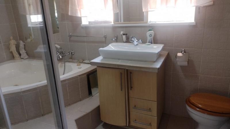 4 Bedroom Property for Sale in Greenhills Gauteng
