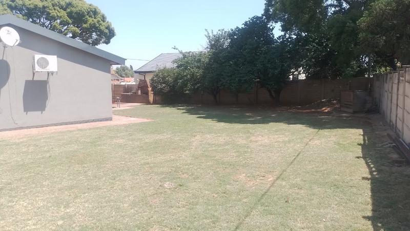 4 Bedroom Property for Sale in Greenhills Gauteng