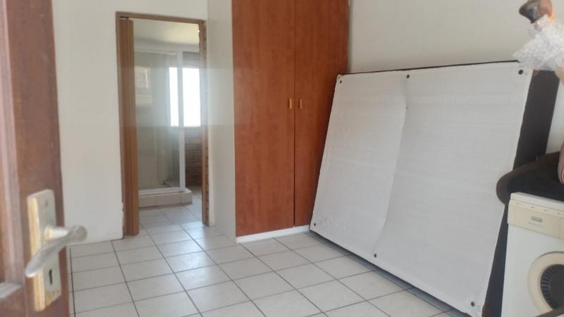 4 Bedroom Property for Sale in Helikonpark Gauteng