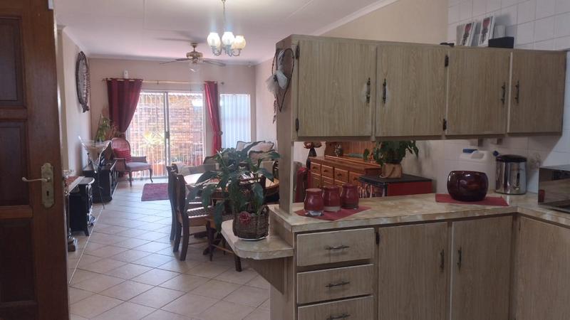 3 Bedroom Property for Sale in Homelake Gauteng