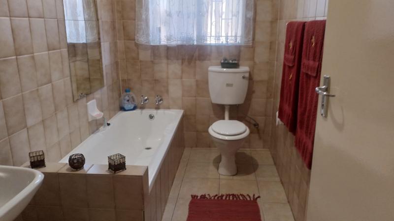 3 Bedroom Property for Sale in Homelake Gauteng