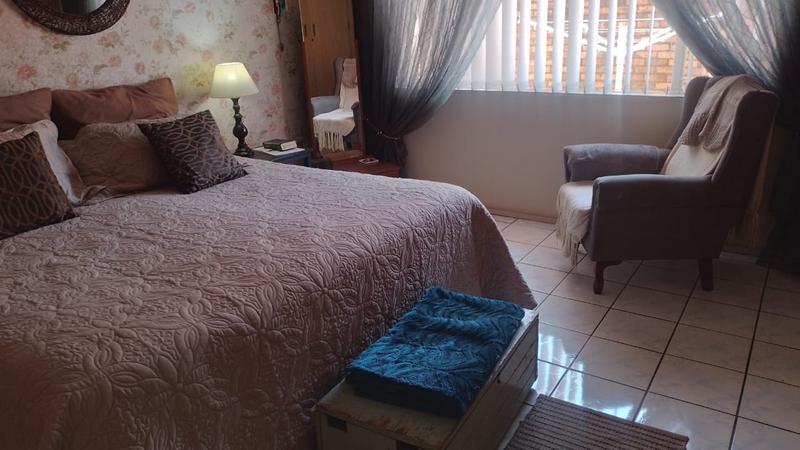 3 Bedroom Property for Sale in Homelake Gauteng