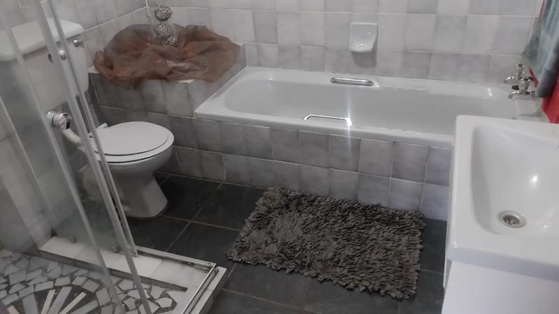3 Bedroom Property for Sale in Homelake Gauteng