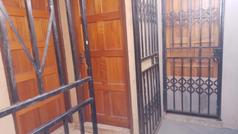 3 Bedroom Property for Sale in Mohlakeng Gauteng