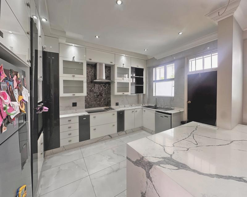 To Let 4 Bedroom Property for Rent in Melrose North Gauteng