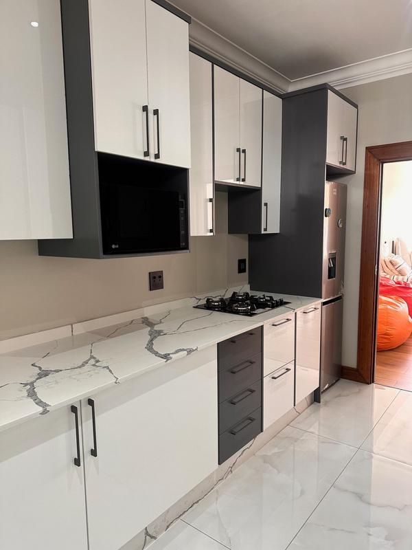 To Let 4 Bedroom Property for Rent in Melrose North Gauteng