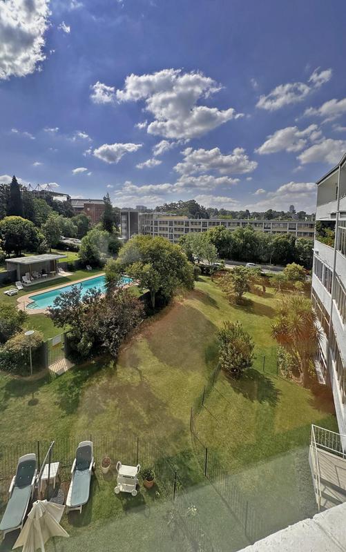 To Let 4 Bedroom Property for Rent in Melrose North Gauteng