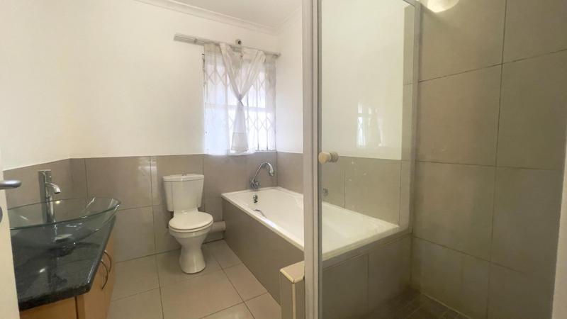To Let 1 Bedroom Property for Rent in Craighall Gauteng