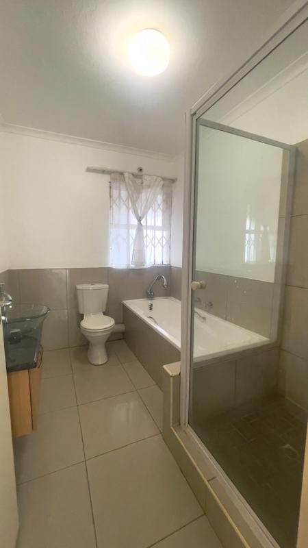 To Let 1 Bedroom Property for Rent in Craighall Gauteng