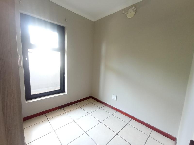 To Let 2 Bedroom Property for Rent in Ferndale Gauteng
