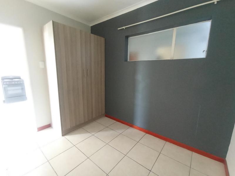 To Let 2 Bedroom Property for Rent in Ferndale Gauteng