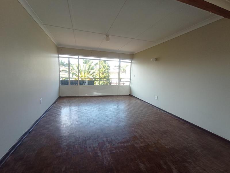 To Let 1 Bedroom Property for Rent in Florida Lake Gauteng