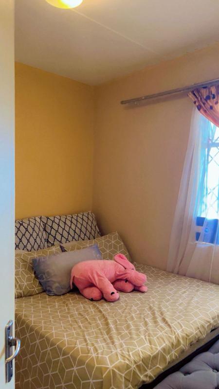 2 Bedroom Property for Sale in Fleurhof Gauteng