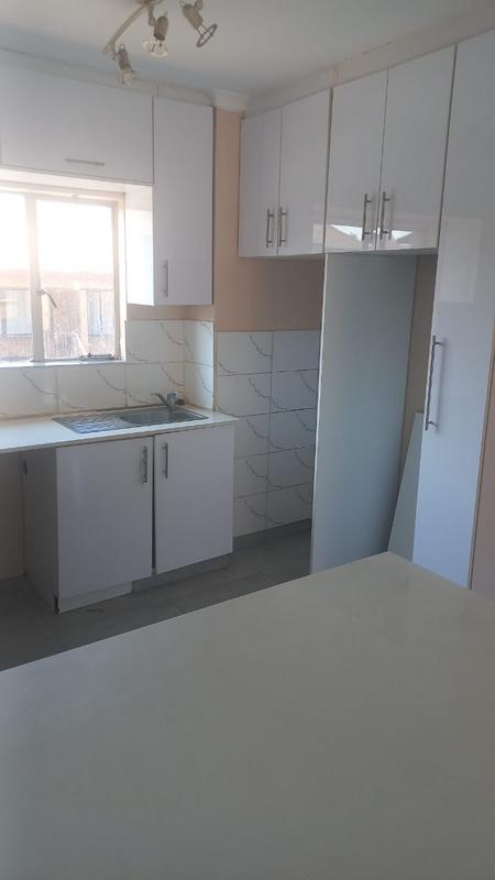 To Let 2 Bedroom Property for Rent in Naturena Gauteng