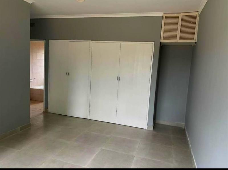 To Let 4 Bedroom Property for Rent in Birchleigh Gauteng