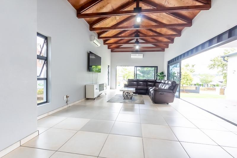 To Let 4 Bedroom Property for Rent in Copperleaf Estate Gauteng