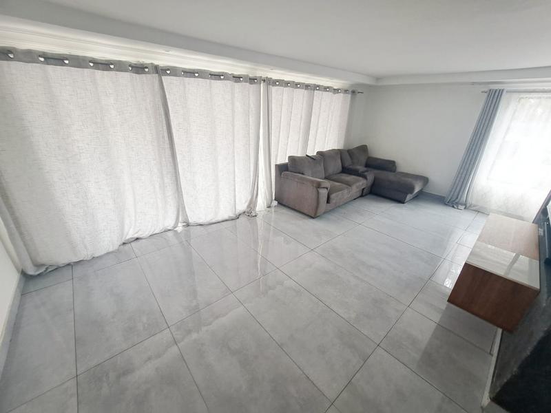 3 Bedroom Property for Sale in Heuweloord Gauteng