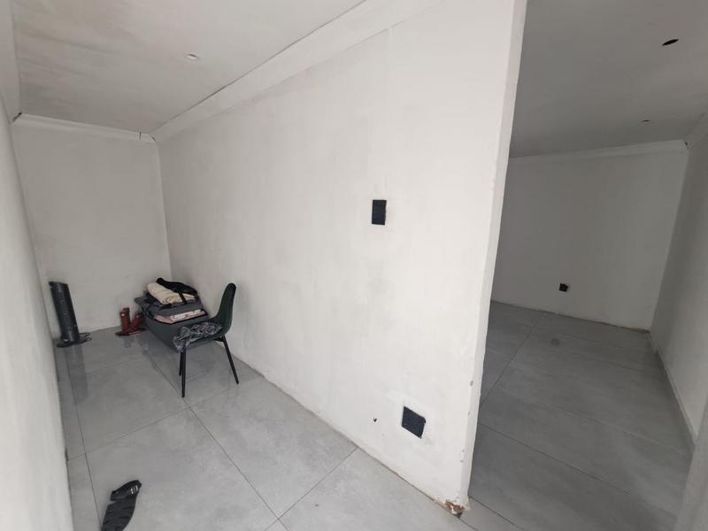 3 Bedroom Property for Sale in Heuweloord Gauteng