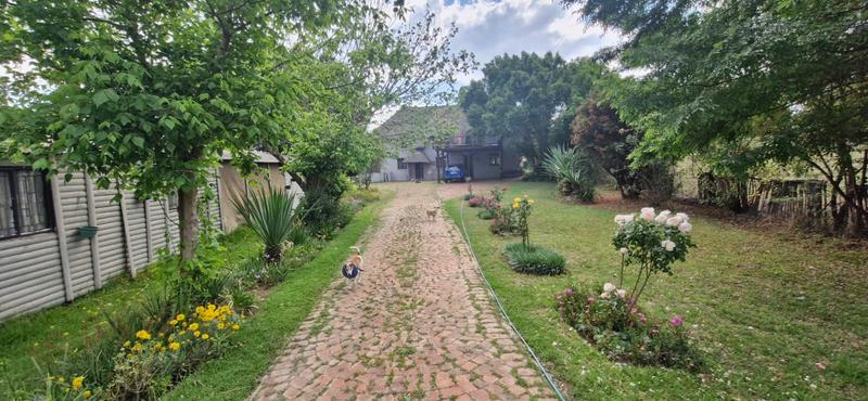 5 Bedroom Property for Sale in Mnandi Gauteng