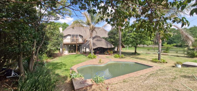 5 Bedroom Property for Sale in Mnandi Gauteng