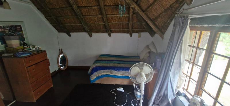 5 Bedroom Property for Sale in Mnandi Gauteng