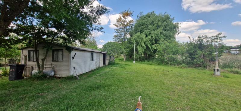5 Bedroom Property for Sale in Mnandi Gauteng