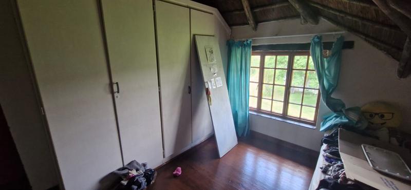 5 Bedroom Property for Sale in Mnandi Gauteng