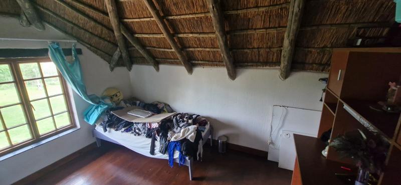 5 Bedroom Property for Sale in Mnandi Gauteng
