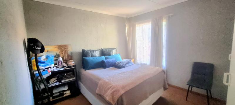 2 Bedroom Property for Sale in Amberfield Gauteng