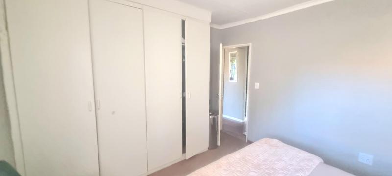 2 Bedroom Property for Sale in Amberfield Gauteng