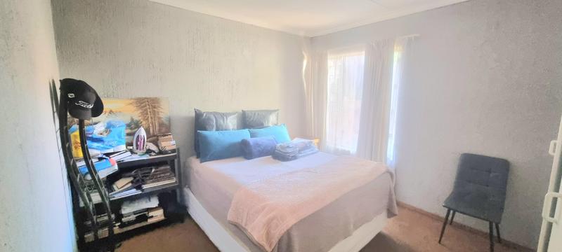 2 Bedroom Property for Sale in Amberfield Gauteng