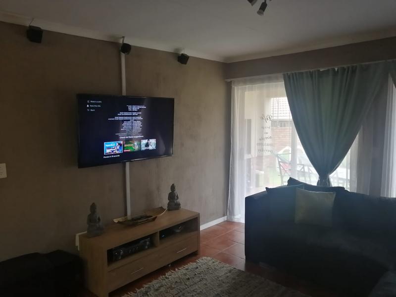 2 Bedroom Property for Sale in Amberfield Gauteng