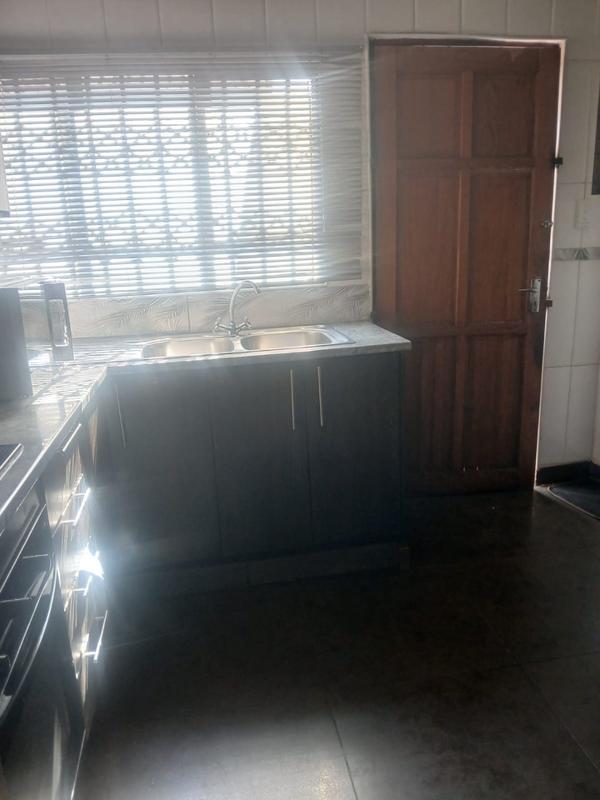 3 Bedroom Property for Sale in Simunye Gauteng