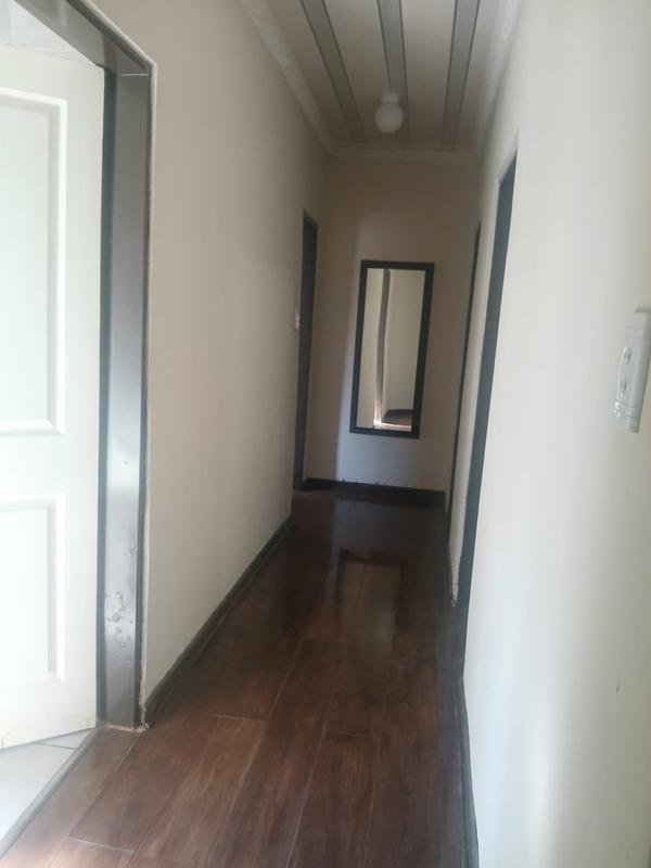 3 Bedroom Property for Sale in Simunye Gauteng