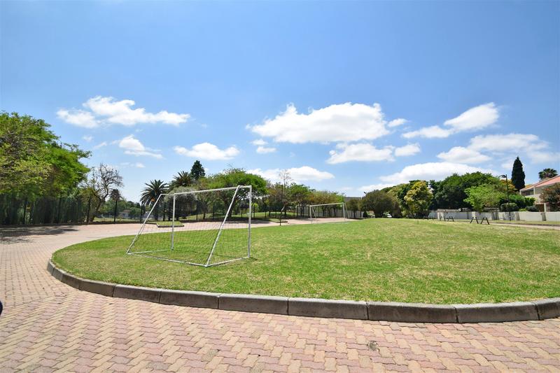 3 Bedroom Property for Sale in Sandown Gauteng