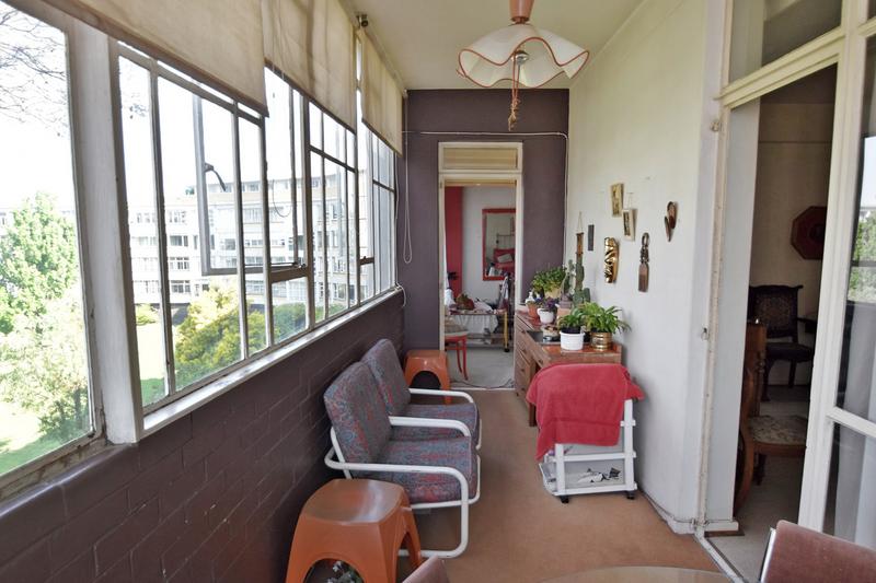 1 Bedroom Property for Sale in Fairways Gauteng