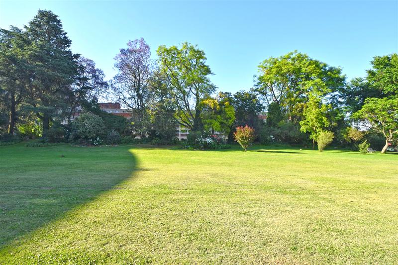 1 Bedroom Property for Sale in Fairways Gauteng