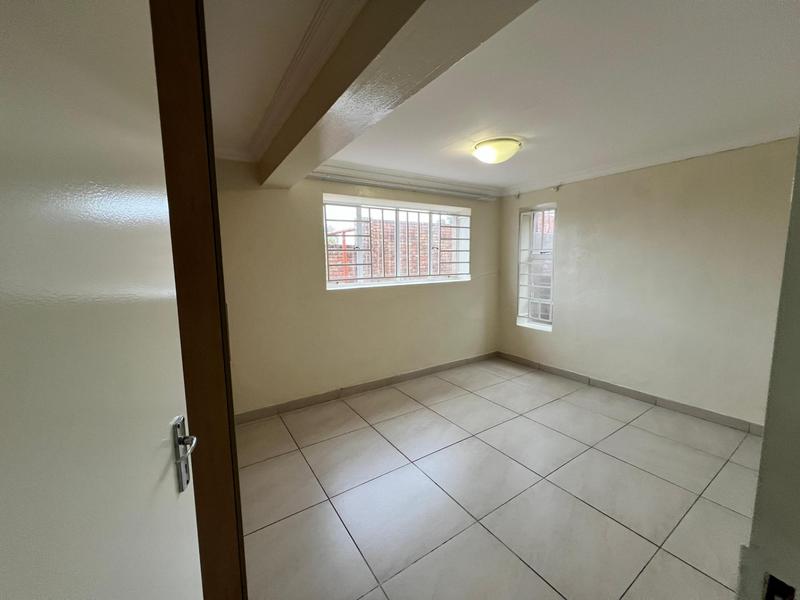 To Let 2 Bedroom Property for Rent in Erasmia Gauteng