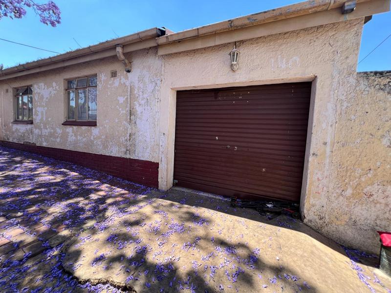 4 Bedroom Property for Sale in Laudium Gauteng